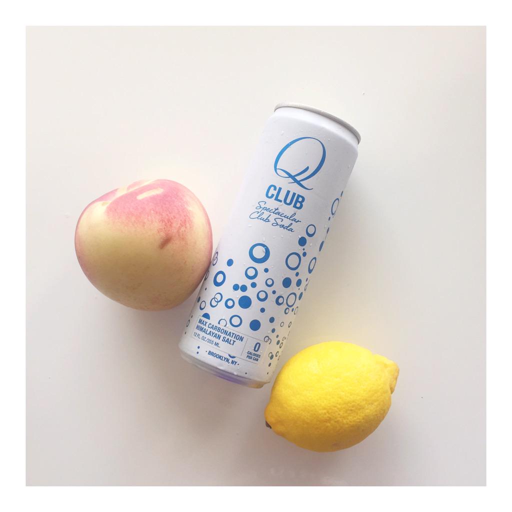 stacycy's tweet photo. #peach #whitepeach #lemon #drink #peachdrink #homemade #pink 🍋白桃檸檬汽水🍑 http://t.co/dHjOdNgePF