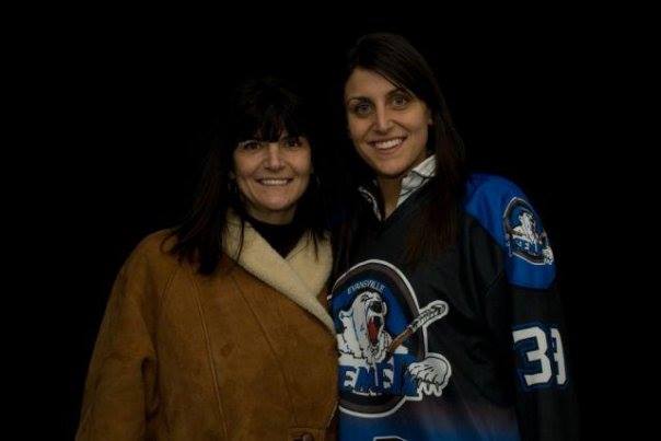 jojogentrytv's tweet photo. Former @EvvIceMen GK Kira Hurley is the first female goalie ever to register a point in a men's professional game. http://t.co/xttiD3cvvB