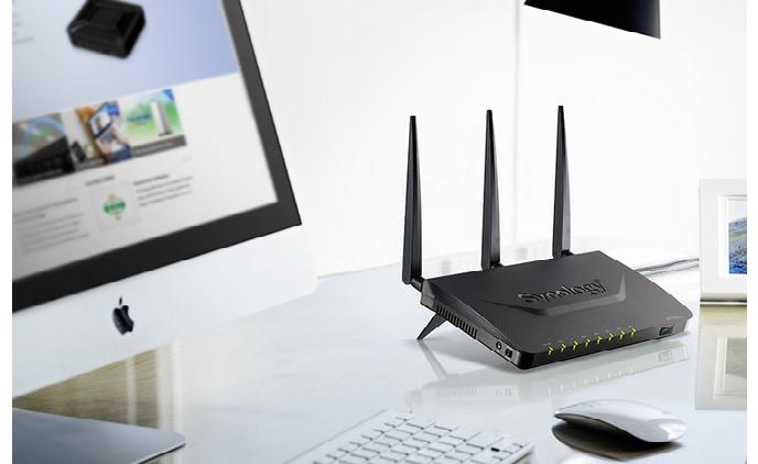 Router RT1900ac Synology