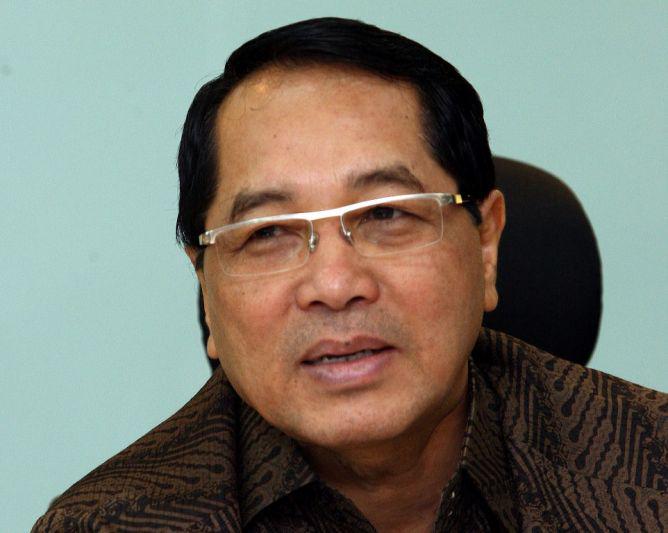 Metro_TV's tweet image. Belum Ada Hasil Penyempurnaan, Rapat Revisi UU KPK Ditunda goo.gl/rw3UHf