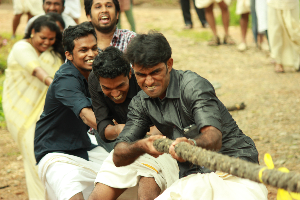 ajith_kumar_r's tweet photo. With everyone willing to help.... #BestPlaceToWork #Suyatitech http://t.co/v5JcJMW3xR