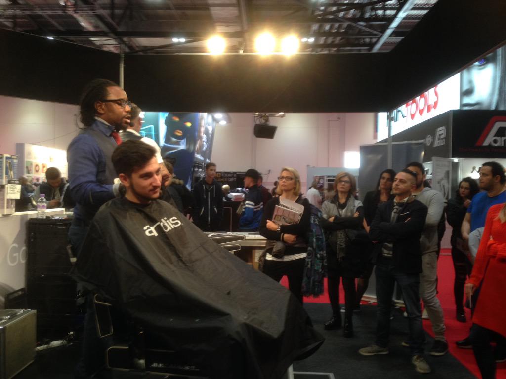 maniskinguk's tweet photo. Day 3 @Salon_Intl Having fun Educating #barberlife #mkhsa #andisuk http://t.co/Sr62Zp5TOR