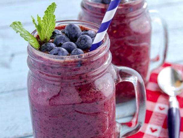 BonellaMNE's tweet photo. #Borovnice - superhrana za #zdravlje, #recept za #sladoled - http://t.co/VPfvGy1m0X  #ZdravaHrana http://t.co/xuxoiANErx