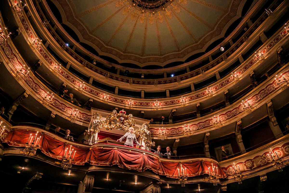 theaterRGNSBRG's tweet photo. Oper in live-Dolby-Surround? Kein Problem. Heute Abend wieder, 19.30 Uhr, #HansHeiling. http://t.co/N18U4rpTAE http://t.co/019PLR4NyX