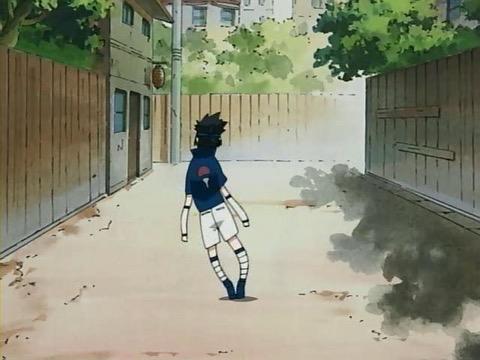 rt_sasuke's tweet image. Sasuke (about to be blown away by the wind)