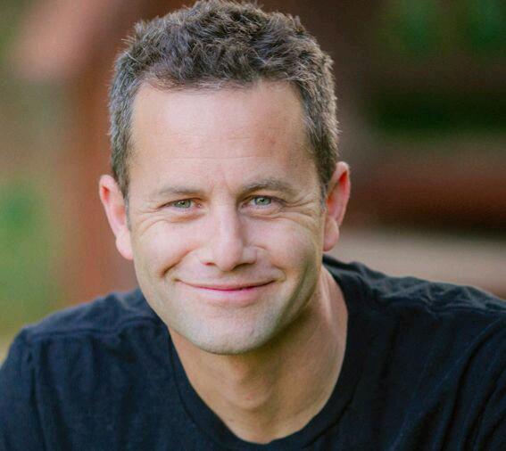 No nos olvidemos de felicitar a Kirk Cameron que cumple hoy 45 años
Happy birthday ! 
