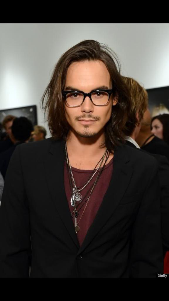 Tyler Blackburn looks so much like johnny depp. Happy birthday Tyler 