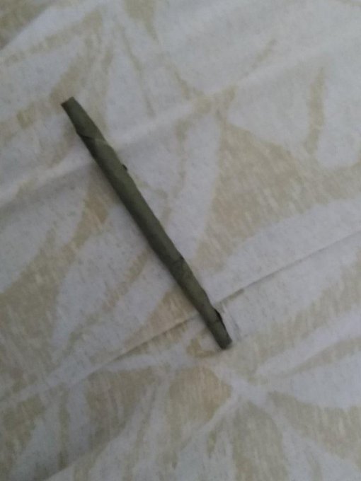 I have holes all in this story. But I'm bout to blow it... http://t.co/M576PrBdzM<a href="/tag/mirrorimage"class="tags"><span>#mirrorimage</span></a>