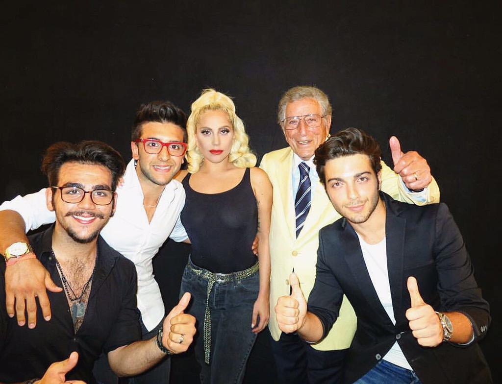 GianGinoble's tweet image. Cheek To Cheek con la favolosa @ladygaga è il leggendario #TonyBennett ! #ILVOLO #LadyGaga #TonyBennett #NewYork