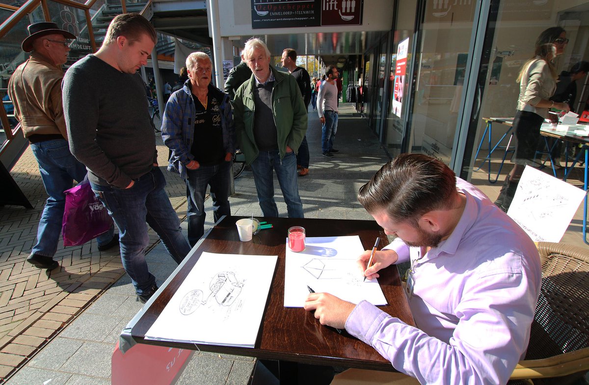 Inwoners hebben hart voor #Emmeloord - bit.ly/1jYzHZl Door @HelgaWiedijk (foto Flevobeeld)