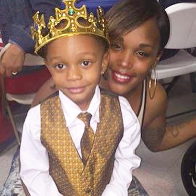 itzladye's tweet image. E