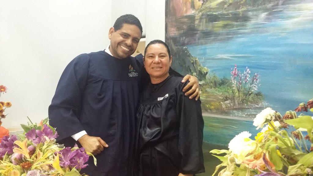 washru's tweet photo. Depois de tantas lutas Janete se encontra com a verdade!! http://t.co/V0isjH4ydu