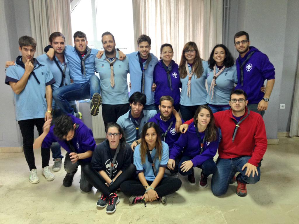 AlBasharnal's tweet photo. Finalizado el primer puente de formación Scout! @ASDEEx #eimex http://t.co/IBfPYcooCQ