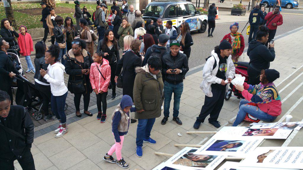 MarkPrinceOBE's tweet image. As the crowds disperse people look at the many posters of young lives wasted thro knife crime #2sad #communityunited