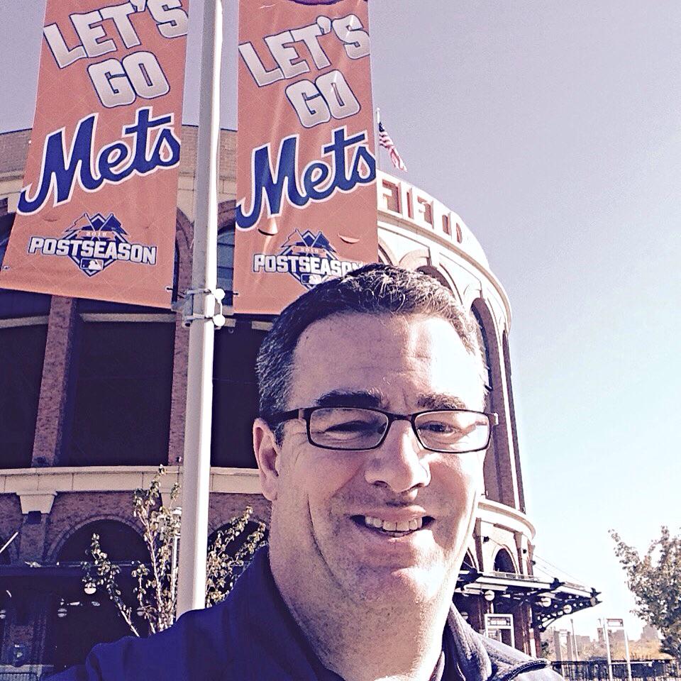 RogerClark41's tweet image. Reporting from @CitiField for @NY1 previewing tonight's big @Mets game with @DarrenJMeenan @The7Line  @Mediagoon