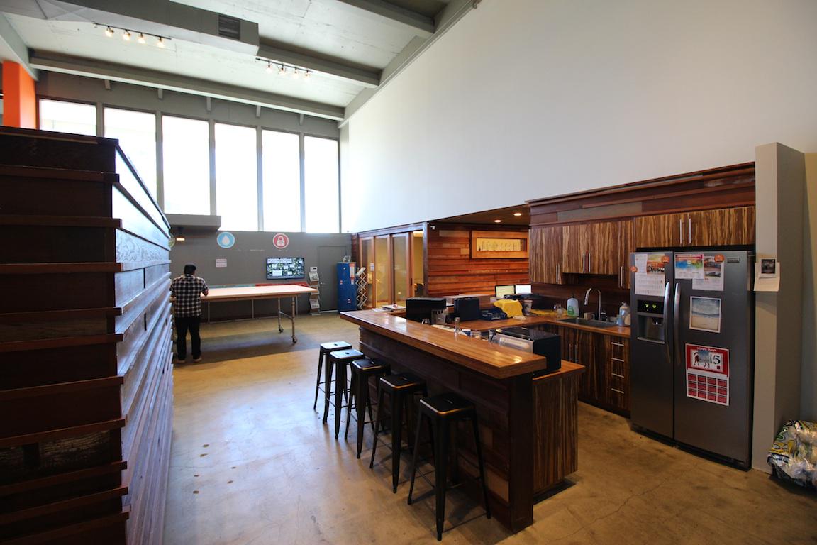 MokuluaHPB's tweet photo. Yes we do High Performance commercial work too @mokuluahpb.  #buildwell http://t.co/8XlUluWeHN