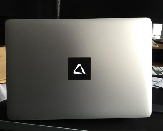 The Rebranded MacBook of ACHT IMAGING.
#macdecal #customdesign #vinyl #sticker