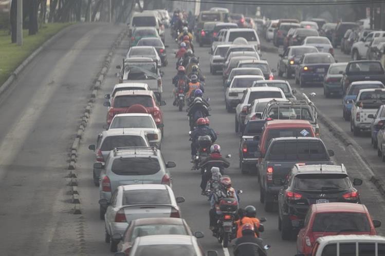 prensa_libre's tweet photo. Robo de motos va en aumento | Cuatro mil 228 motocicletas fueron robadas de enero a agosto ►http://t.co/mRZSpDpL8S http://t.co/WxHKL4zUQr