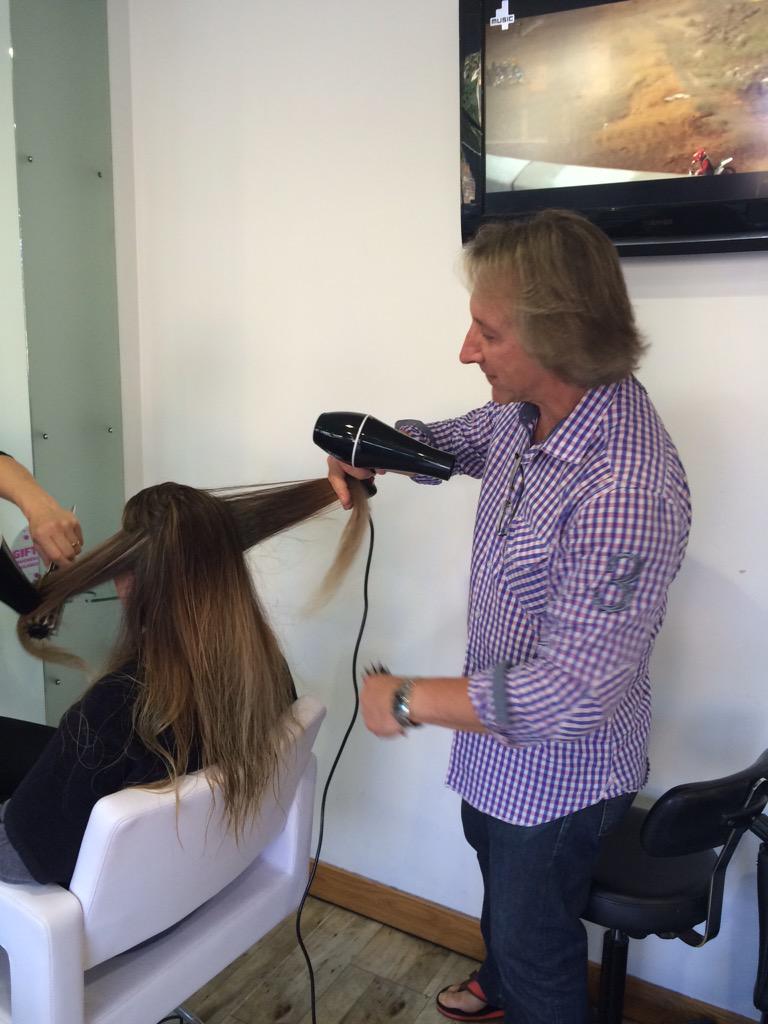 EliteLuxuries's tweet photo. Great morning spent at Jego Salon in Llanishen Cardiff demonstrating @kerastraight #intenseboost #treatment #hair http://t.co/WEabEszPCZ