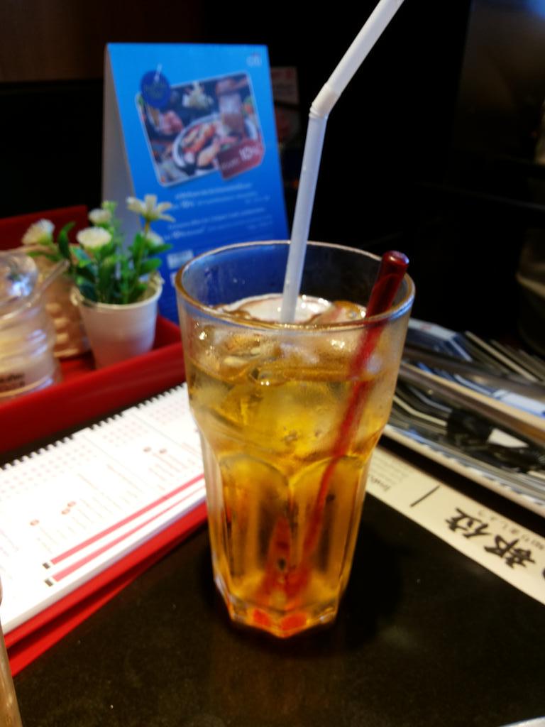 byprathom's tweet image. อิตาเลี่ยน เมลอน โซดา หวาน ซ่า...