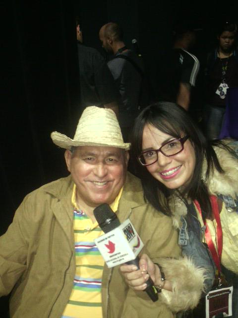 grey_0406's tweet photo. Grandioso cierre en la 1era Fimven 2015,con el concierto en tributo al cantor de la voz del Pueblo Gualberto Ibarreto http://t.co/9t1tEEzZJi