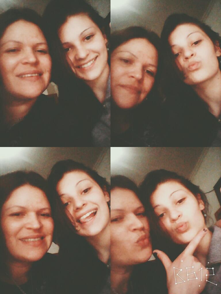 Danybrixner1's tweet photo. #B612  Mami te amo 😍 SOS la mejor mamá y la mejor amiga 😍 
Feliz cumple mamá 😍💜 http://t.co/9AudSeEBjS