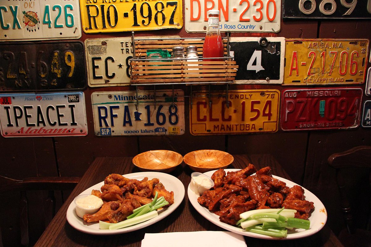 _CityMade's tweet photo. Can't fly without your #WingKit #AnchorBar #Buffalove http://t.co/AQLdM4uCQD http://t.co/J435fWSxEr