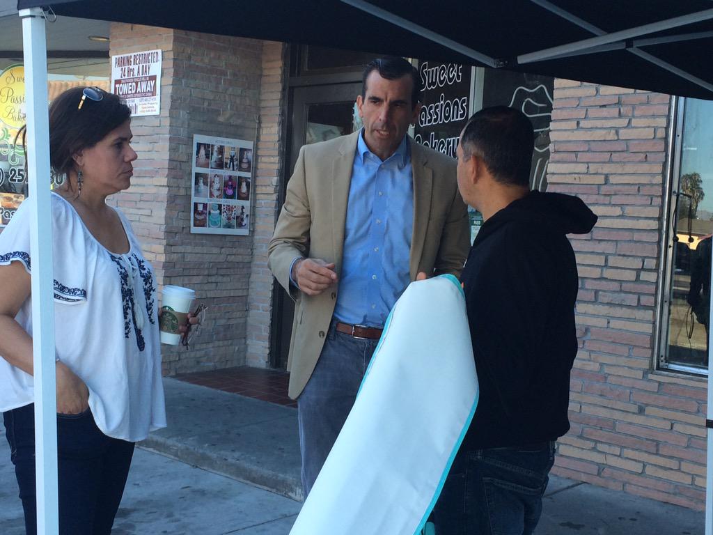 newsdamian's tweet photo. BREAKING:After our report Friday, @sliccardo &amp;@CM_Magdalena walk Alum Rock Avenue to meet with merchants re: @VTA http://t.co/s7UpXQfvOI