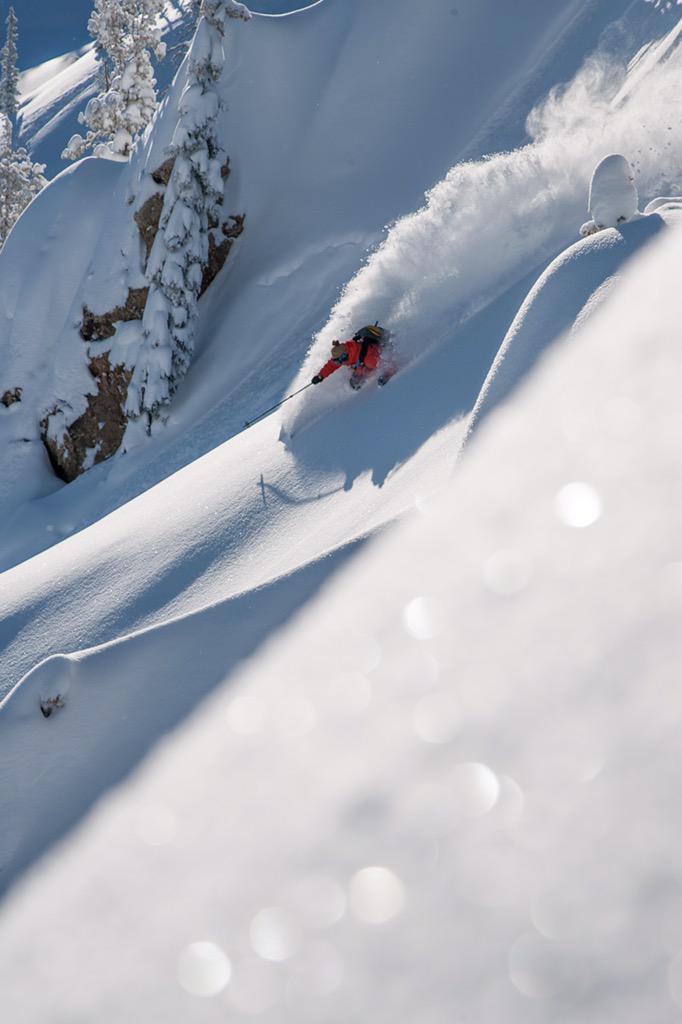 SkiingMag's tweet image. Have you seen the stoke on our IG?! Drew Stoecklein crushes #StellarMonday.Photo: @willwissman @_StellarMedia_
