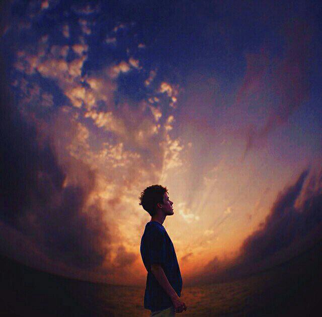 CqsIb's tweet photo. ~

الحاجات الحلوه ,لما تجيك من اانـسان تحبه تتعاظم لذتها مهما كانت بسيطه 🌸🍃 http://t.co/Bw1WR9vFu8