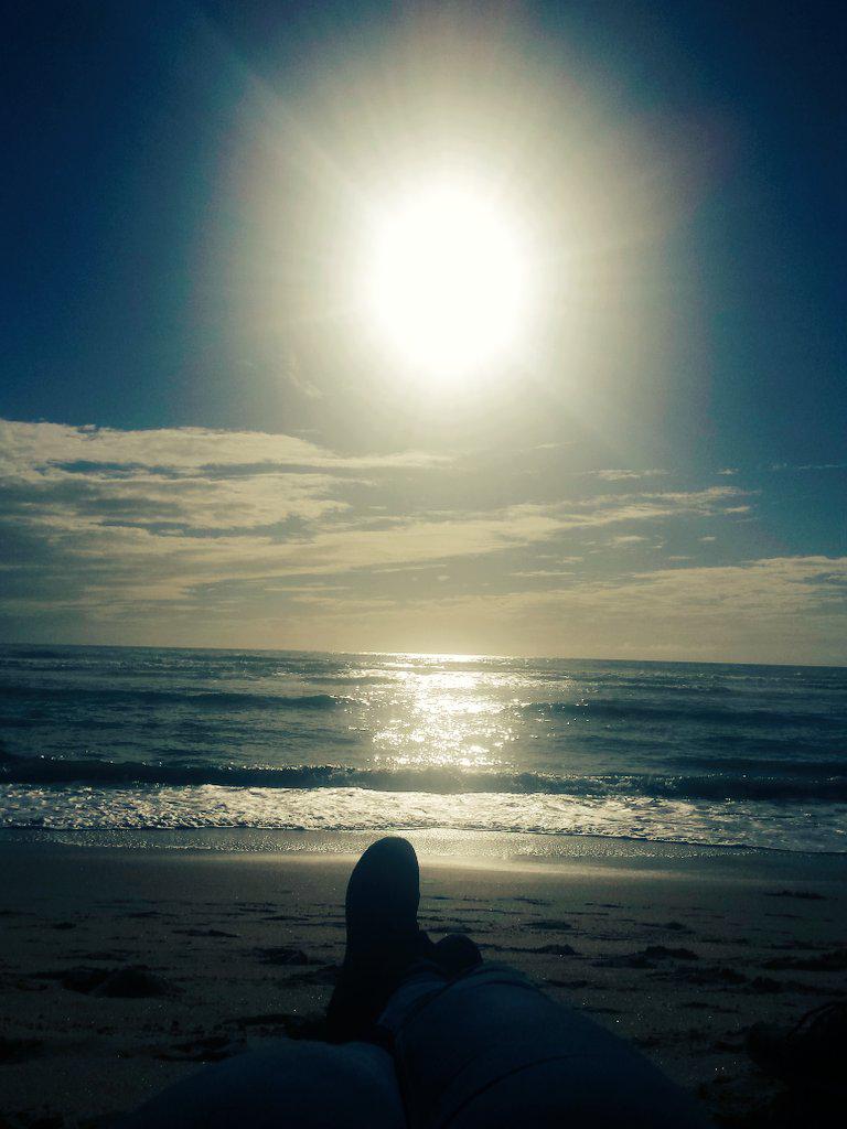 Magnífico día de playa y atardecer en #zahora. Siempre es un gusto poder volver aquí. #relax