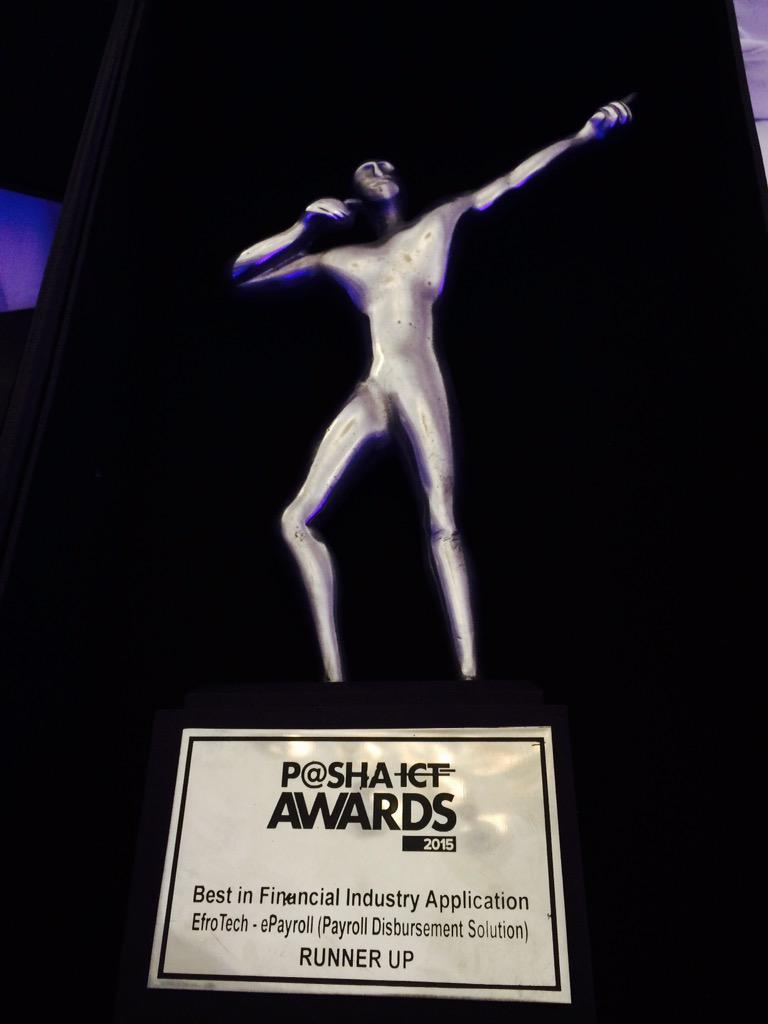 TimeTraxHR's tweet photo. Team @EfroTech rocks at @PASHAORG ICT Awards 2015 - @TimeTrax_ET &amp; @BizzTrax ERP win trophies at the #PashaAwards15! http://t.co/bfeRM0goWh