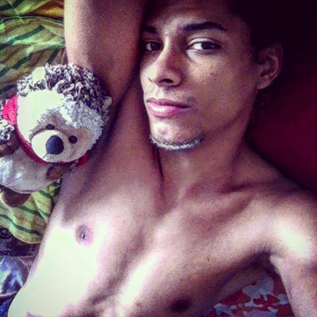 garg141's tweet photo. Sígueme en #Instagram @garg141 #followme #follow #lunesdeganarseguidores #tipochill #sigueme #f4f #rela #like #l4l http://t.co/bMDpvduILb