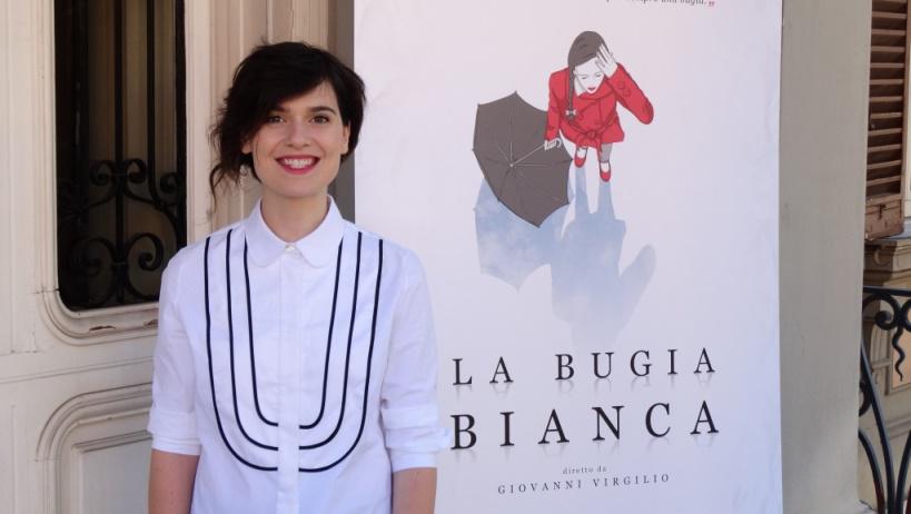 agterzapagina's tweet photo. Erica Mou ha scritto la colonna sonora e la canzone #LaBugiaBianca appositamente per il film di Giovanni Virgilio http://t.co/7QV3d9uLPo