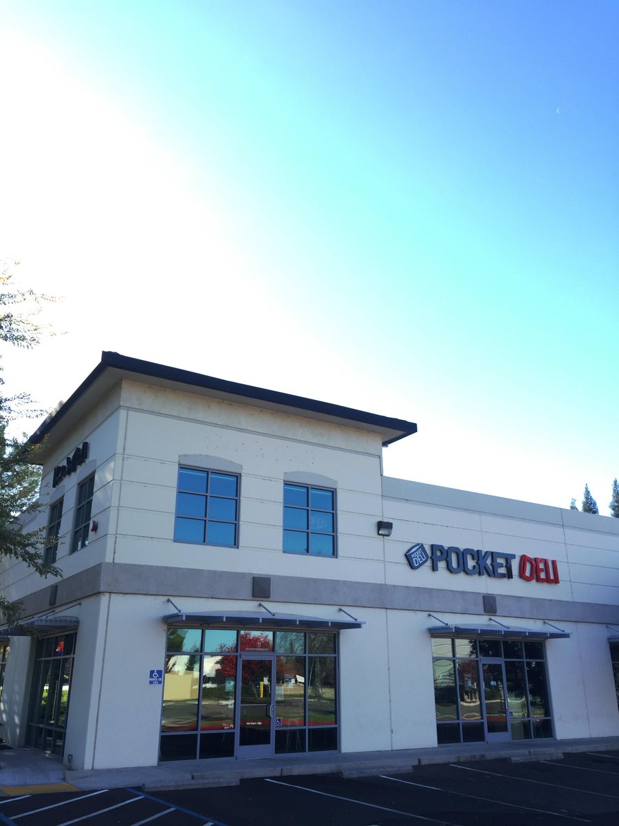 pocketdeli's tweet photo. Who's coming in today for a fresh pocket sandwich? #thinkingaboutlunch #columbusday http://t.co/OqDnFlKBWt