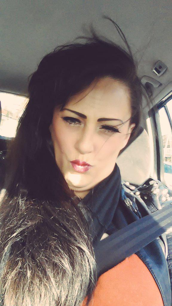 THEDOMINANTLADY's tweet photo. BRAND NEW BITCH ON THE BLOCK #findomme #rinse #paypigswanted #cometestme 😩 http://t.co/kpj7f20iWn