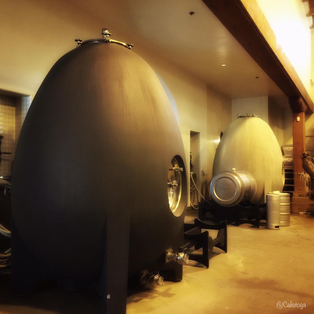 Calistoga's tweet photo. @HartwellEstate Terrific #wine from the #StagsLeap AVA #NapaHarvest #NapaValley https://t.co/sVqzDbR2E7 http://t.co/P92uKRE8c9