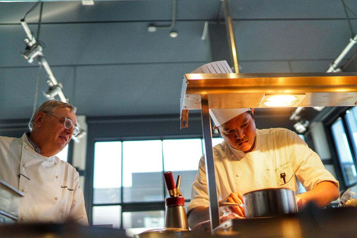 Ken Vichianrat van La Rive* vertegenwoordigt NL tijdens de internationale finale! #Prixculinaire2015