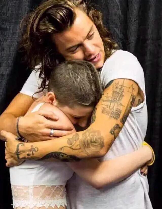 daisy_styles24's tweet photo. @997now this is all I really I want hope you can make my dreams come true😊❤💖 #9971DVIPCONTEST @onedirection http://t.co/drN03tTPFv