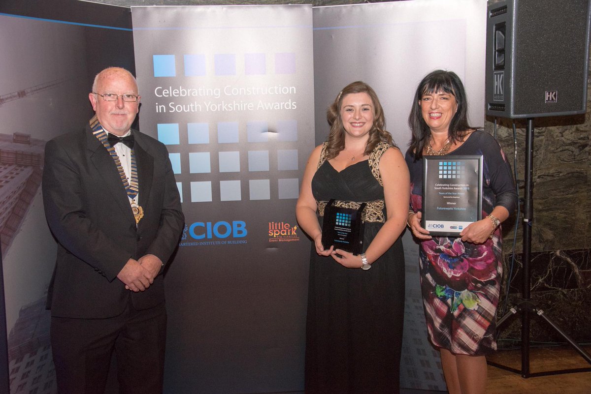 CCISYAwards's tweet photo. Team of the Year sponsored by @keepmoatgroup
Winner - @FutureworksYrks #CCISY http://t.co/LGaUGuAN13