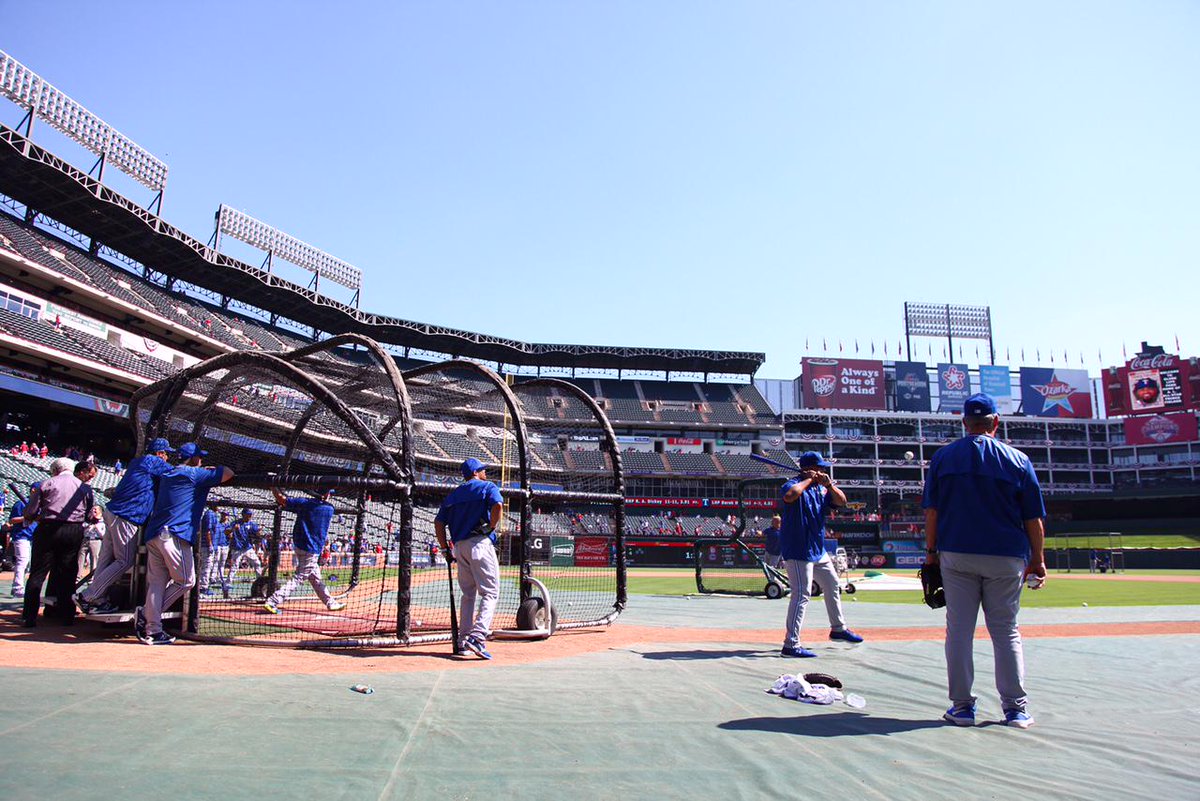 BlueJays's tweet photo. The Game 4 preparation has begun! #ComeTogether http://t.co/iwh2btpu6G