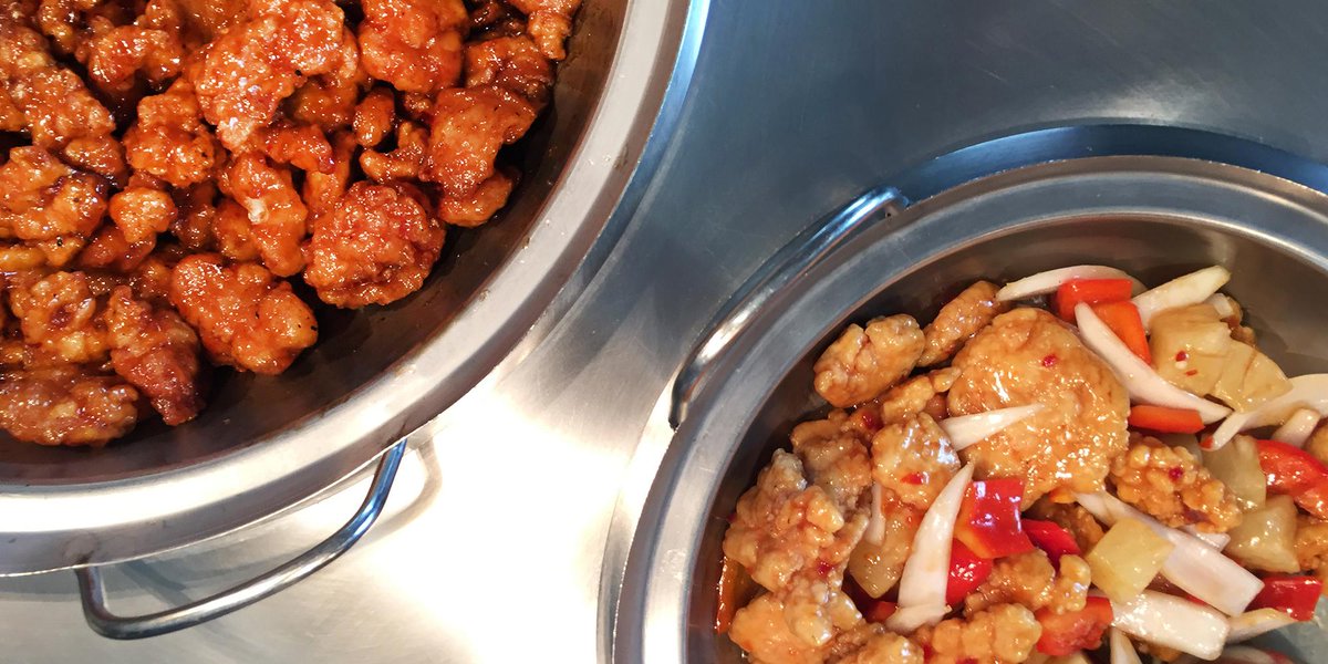PandaExpress's tweet image. Decisions, decisions. #LifeChoices #LunchtimeProblems