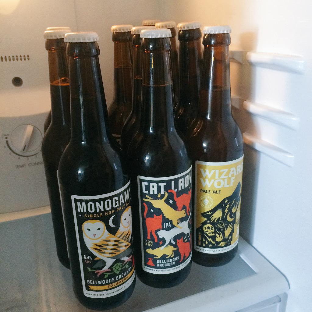 Spending the day watching <a href="/BlueJays/">Toronto Blue Jays</a> w/ a fridge full of <a href="/bellwoodsbeer/">Bellwoods Brewery</a>
