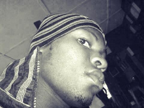 therealstrapp tweet picture