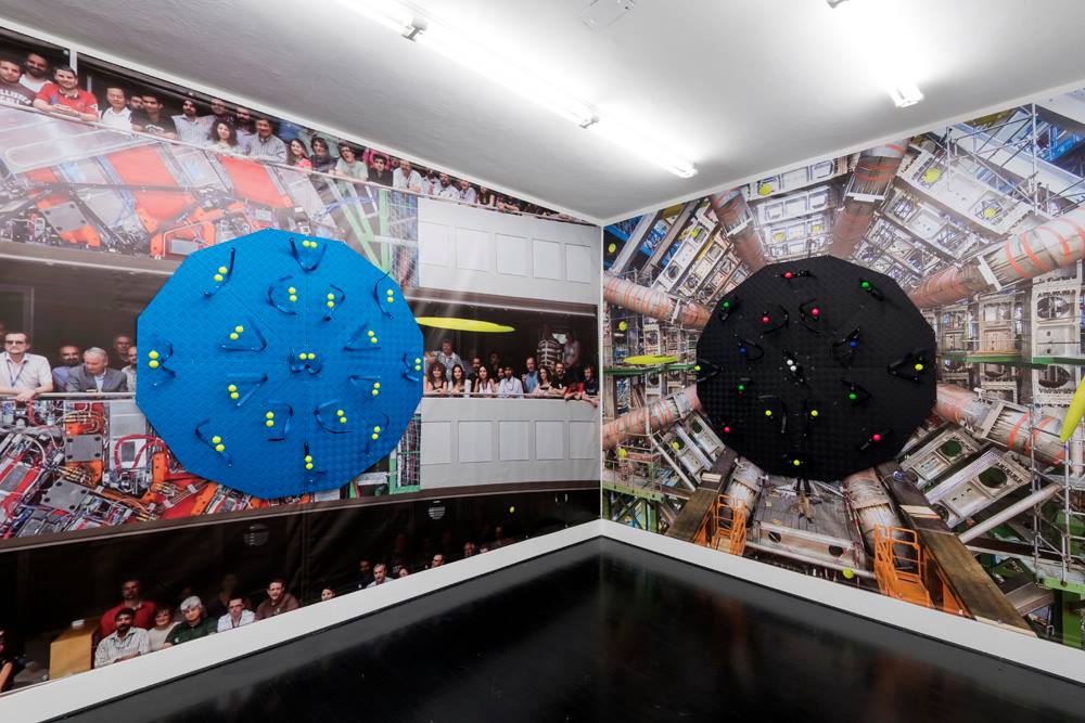 DETECTORS by <a href="/LucaPozzi_lp/">Luca Pozzi</a> bit.ly/1jt0RqL