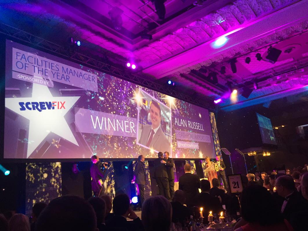 NikkiLathburyFM's tweet photo. Facilities manager of the year #alanrussell #bifmawards http://t.co/RUzkldcgrb