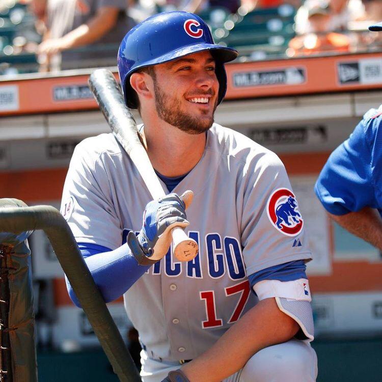Kris Bryant is a BABE.