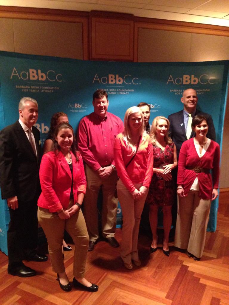 iceroyal88's tweet image. Supporting the Barbara Bush foundation reading event for Target!! #BestInCommunity