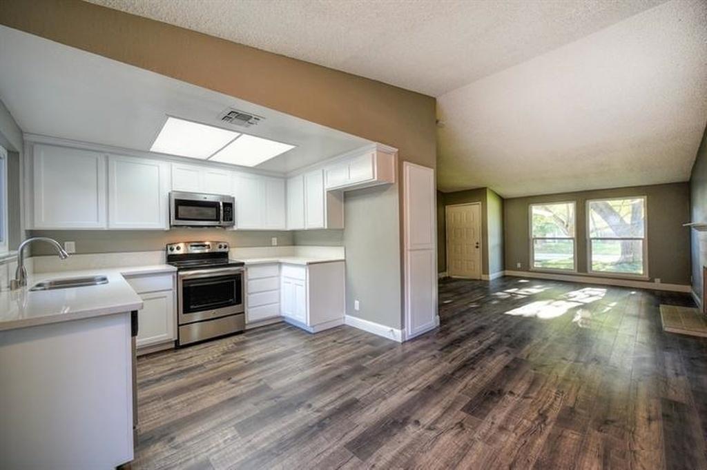 Homes_Materials's tweet photo. #Home #Building #Flooring #Sale Low$ #Sacramento #CA @Homes_Materials! http://t.co/a1jlAvdtHP @Google @Yelp @Twitter http://t.co/kOxW5bhcTR