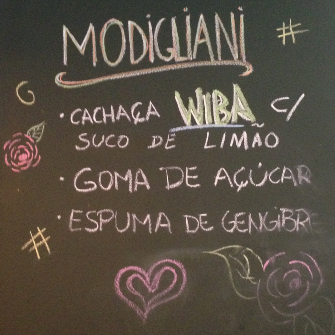 ModiGastronomia's tweet photo. Modigliani: goma de açúcar, espuma de gengibre, suco de limão e uma bela dose de @cachacawiba #vempromodi #drinks http://t.co/rHUZHfzbuA